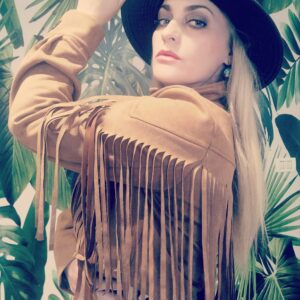 Cazadora flecos Irina